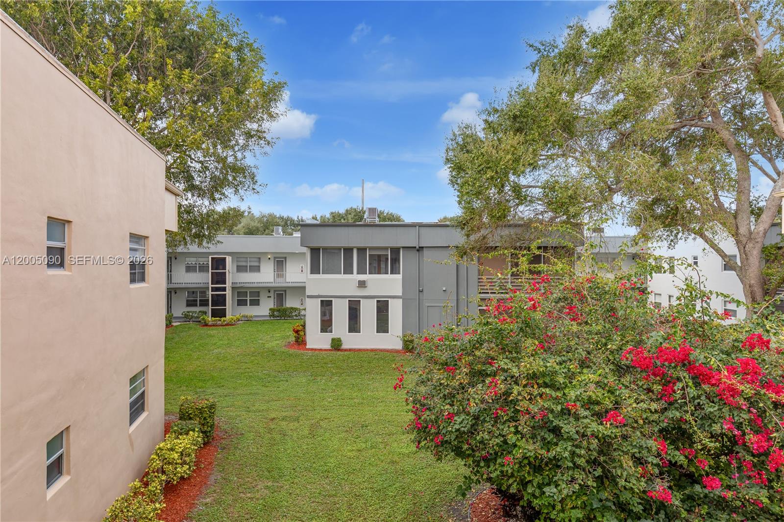 KINGS POINT NORMANDY COND - Residential