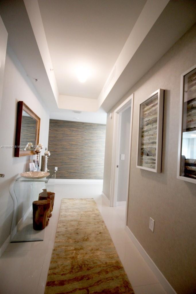 Midtown Doral !!! It is not just a Location. It is a Lifestyle. Unit Featuring Bedrooms / Bathrooms. Keyless Door Entry, Smart Home Control4, Lobby Attendant, Controlled Access Elevators, Large Walk-in Closets, Impact Windows, Sliding Glass Doors, Energy-Efficient Central A/C. Nice Kitchen. Ready to move in now!!!