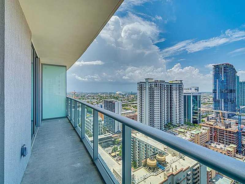 1100 MILLECENTO - Residential Lease