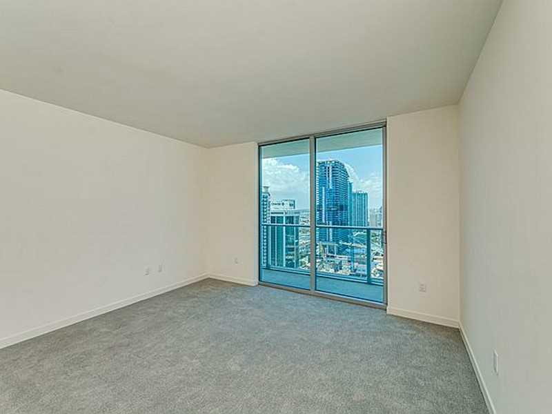 1100 MILLECENTO - Residential Lease