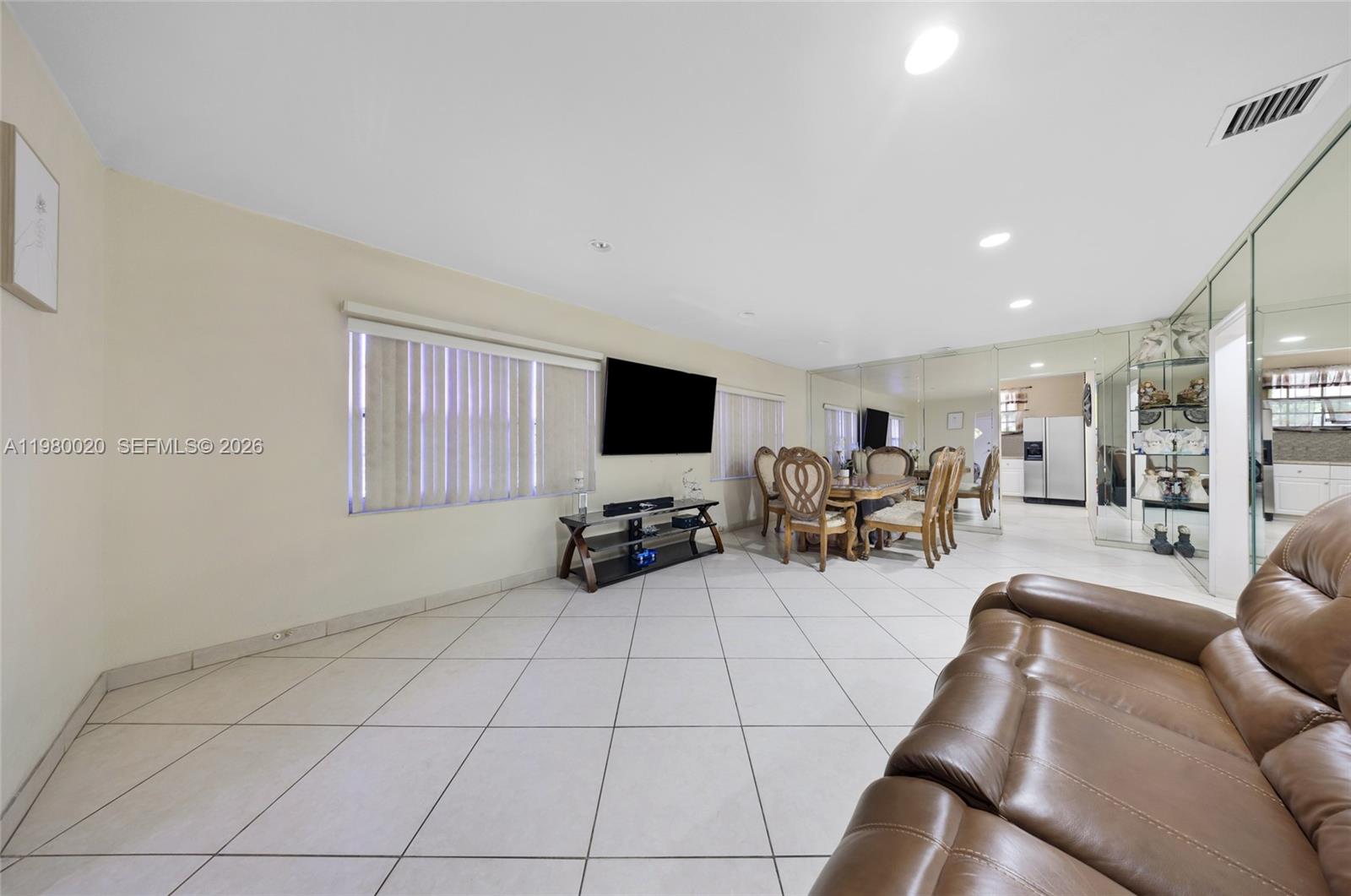 WYND WOOD PARK - Residential