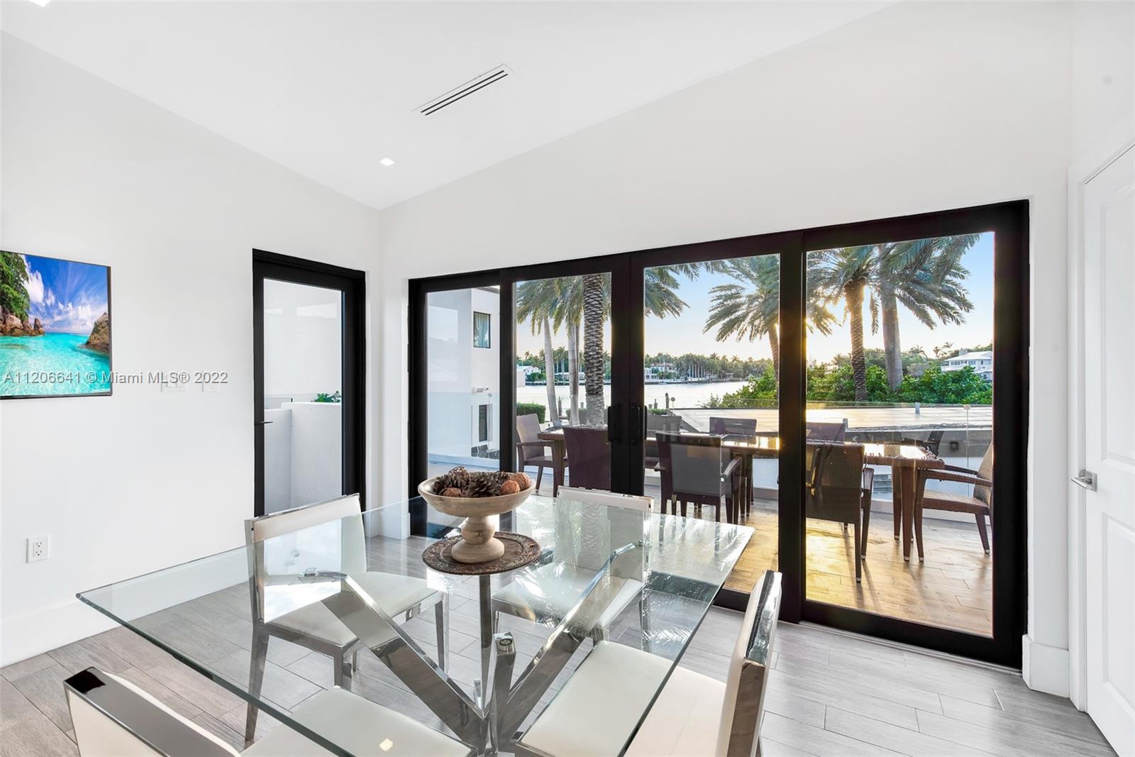 AMD PLAT OF SUNSET LAKE S - Residential
