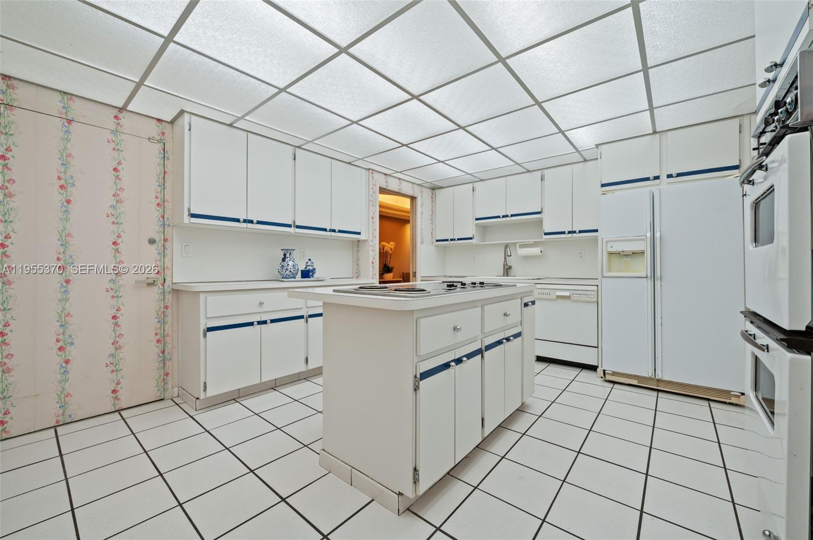 BAL HARBOUR 101 CONDO - Residential