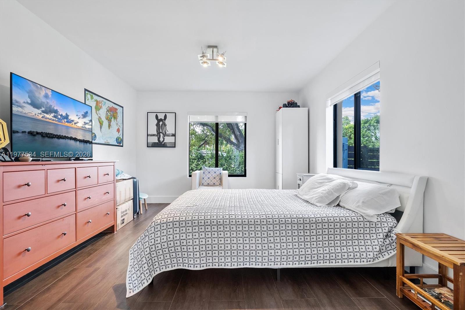 MIAMI SHORES SEC 3 - Residential