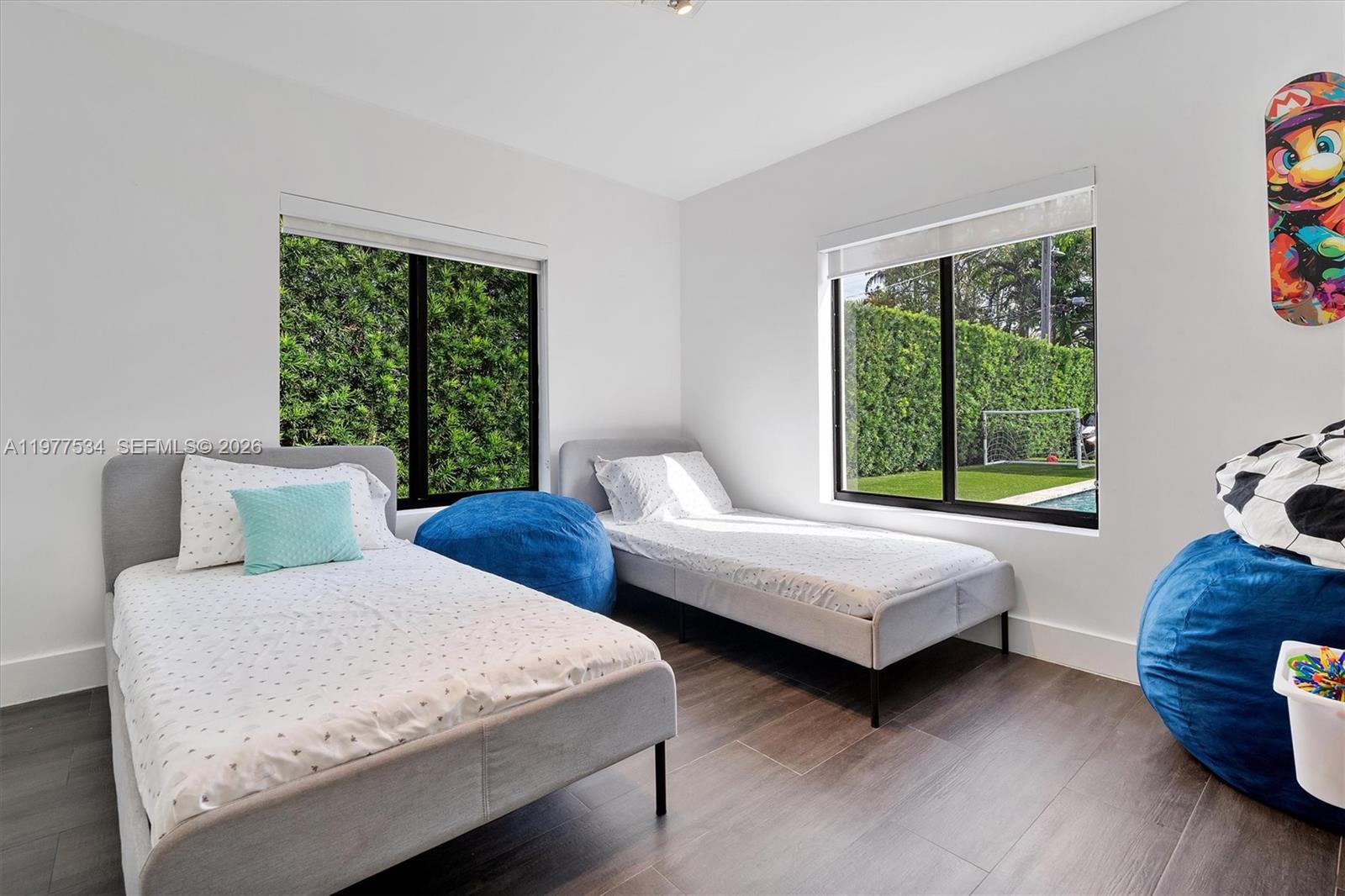 MIAMI SHORES SEC 3 - Residential