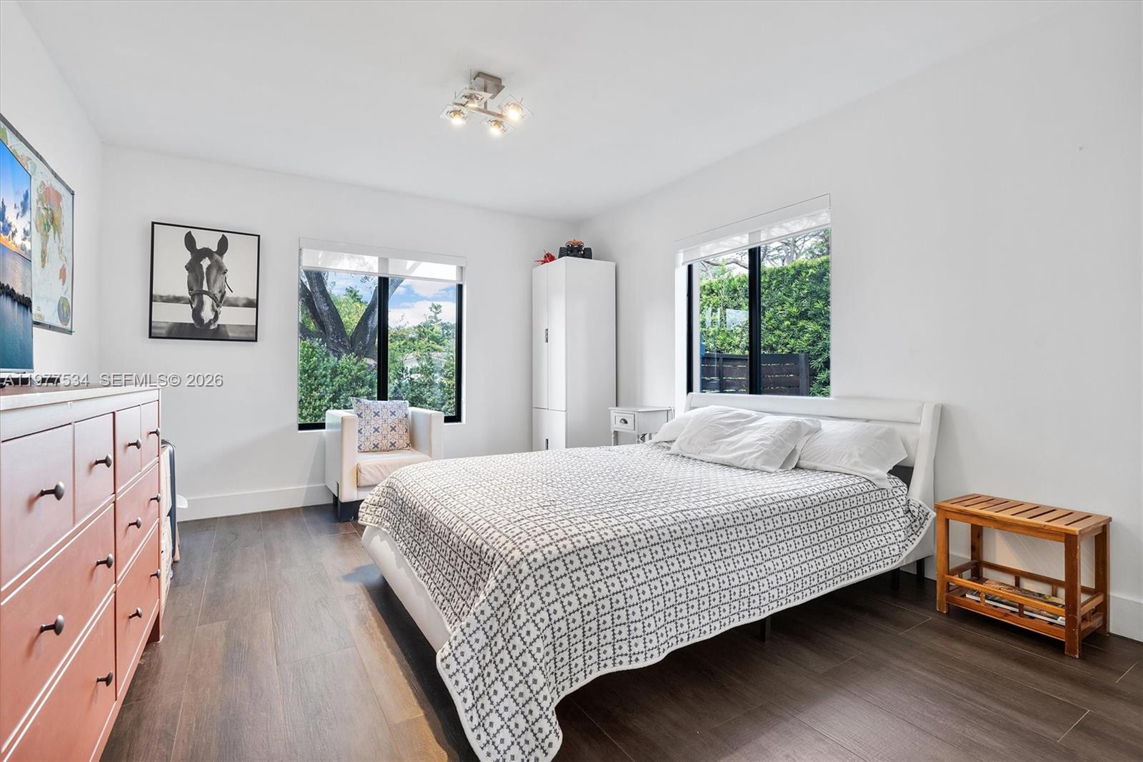 MIAMI SHORES SEC 3 - Residential