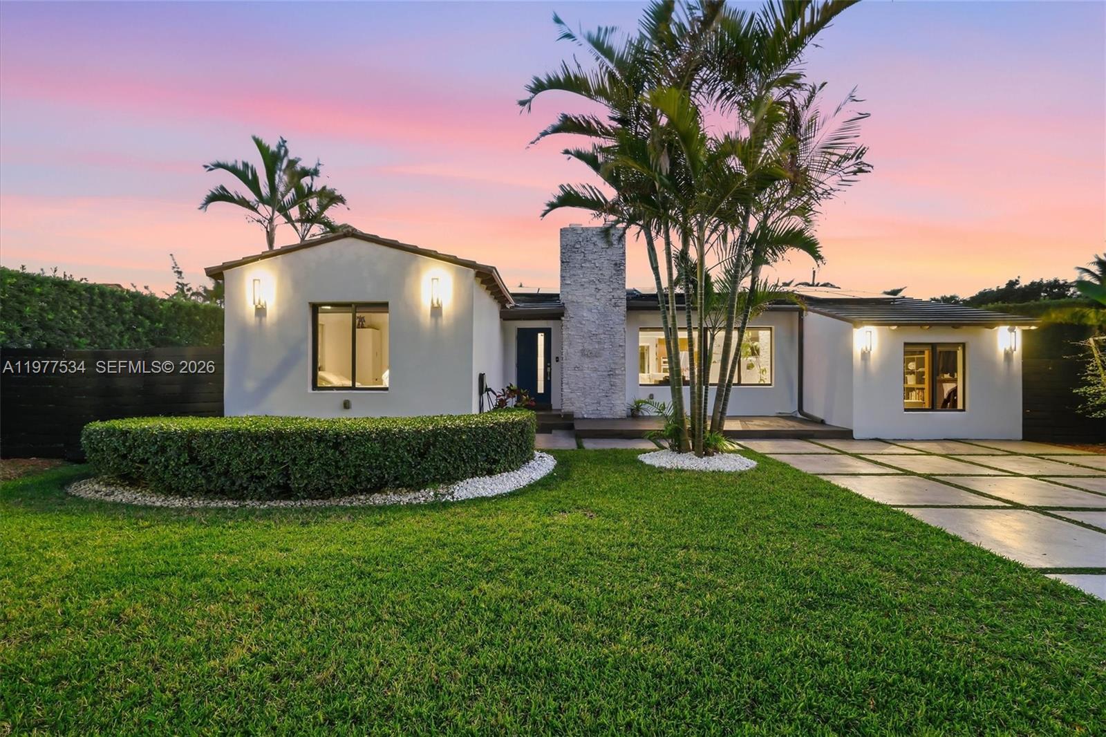 MIAMI SHORES SEC 3 - Residential