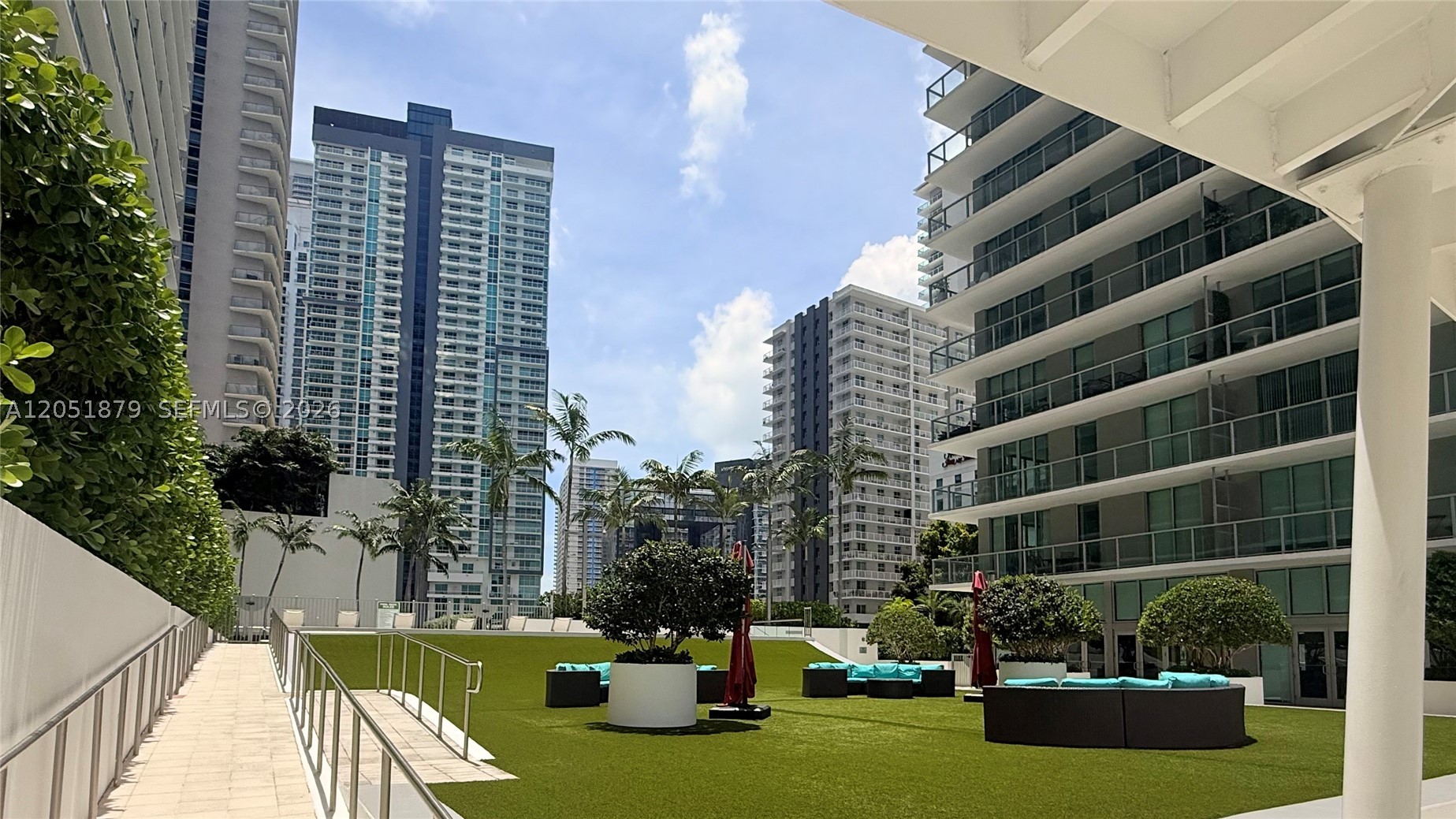 THE AXIS ON BRICKELL II C - Residential
