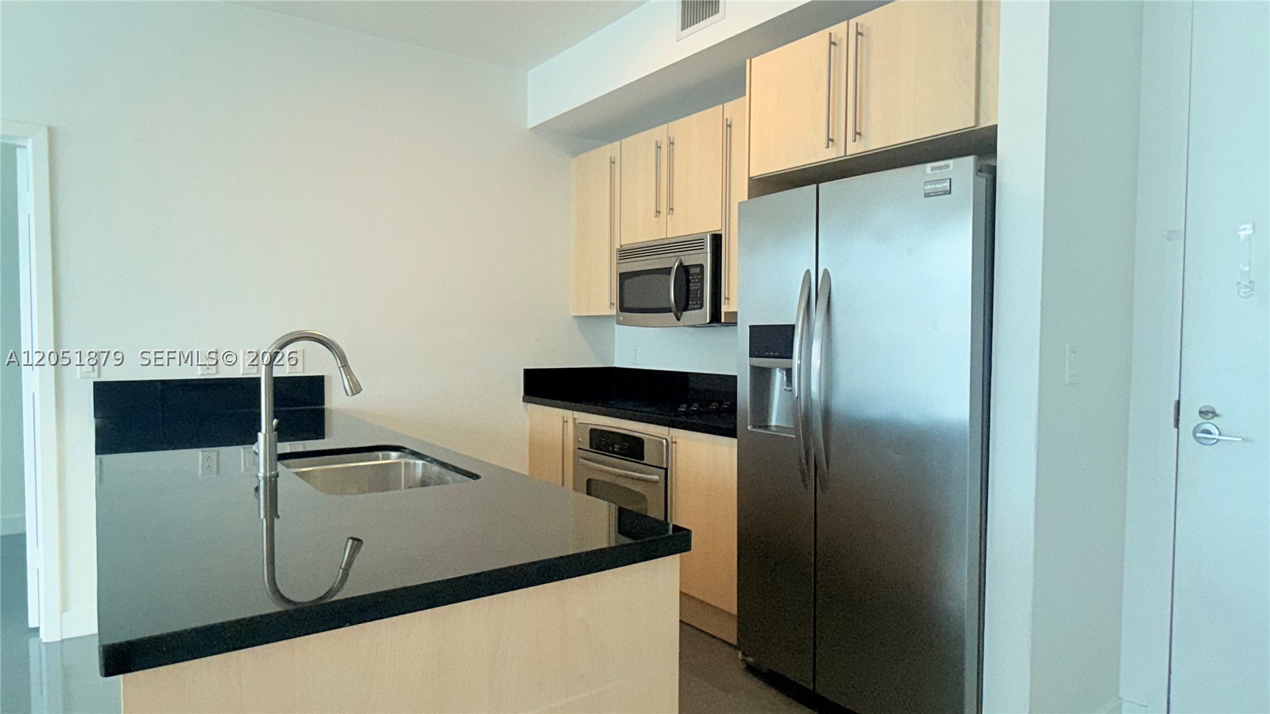 THE AXIS ON BRICKELL II C - Residential