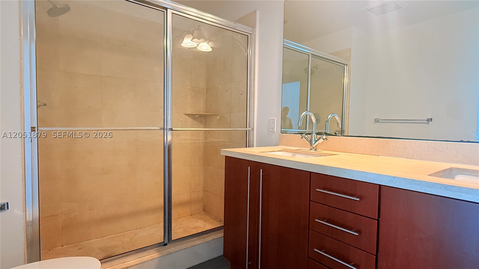 THE AXIS ON BRICKELL II C - Residential