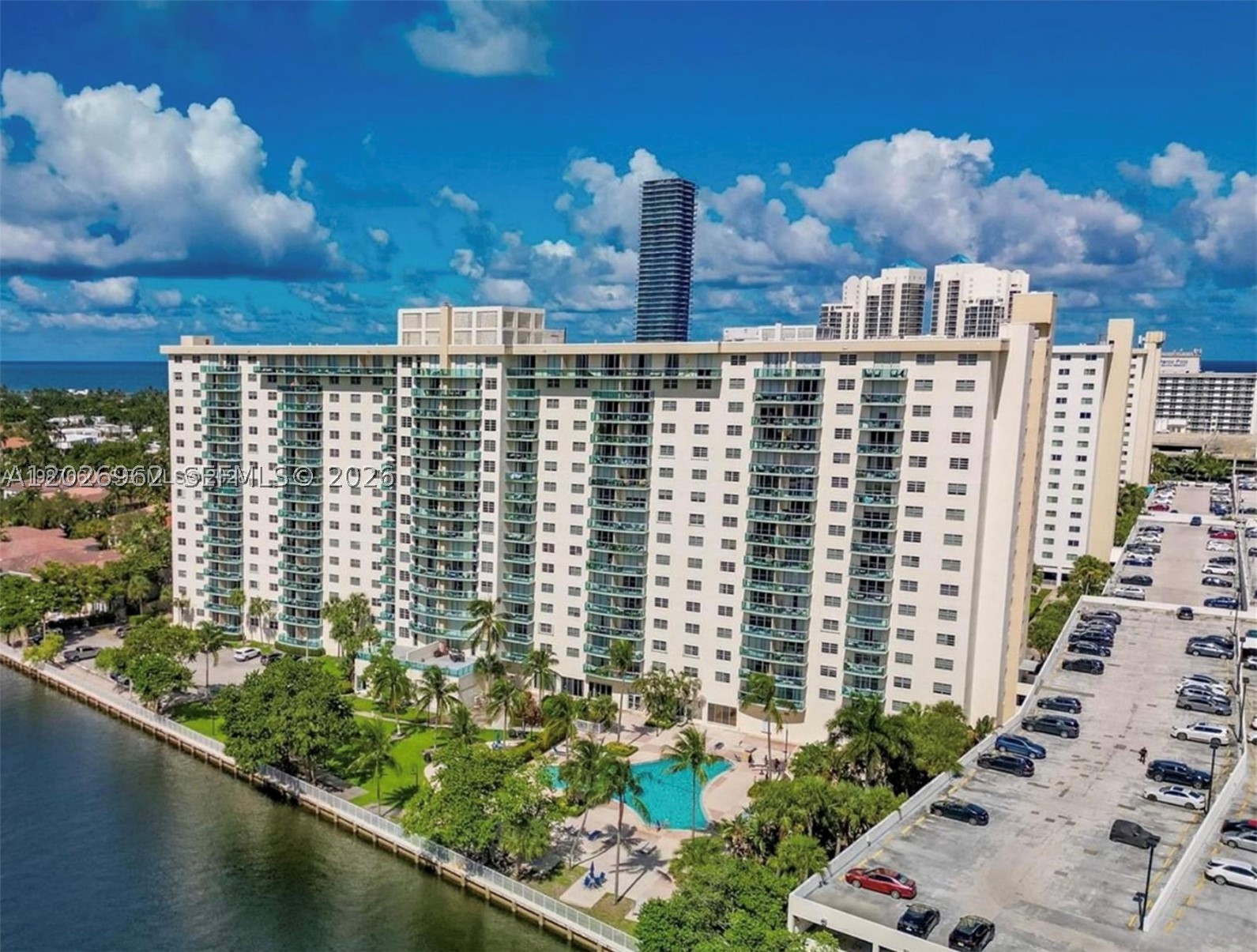OCEANVIEW BUILDING A COND - Residential Lease