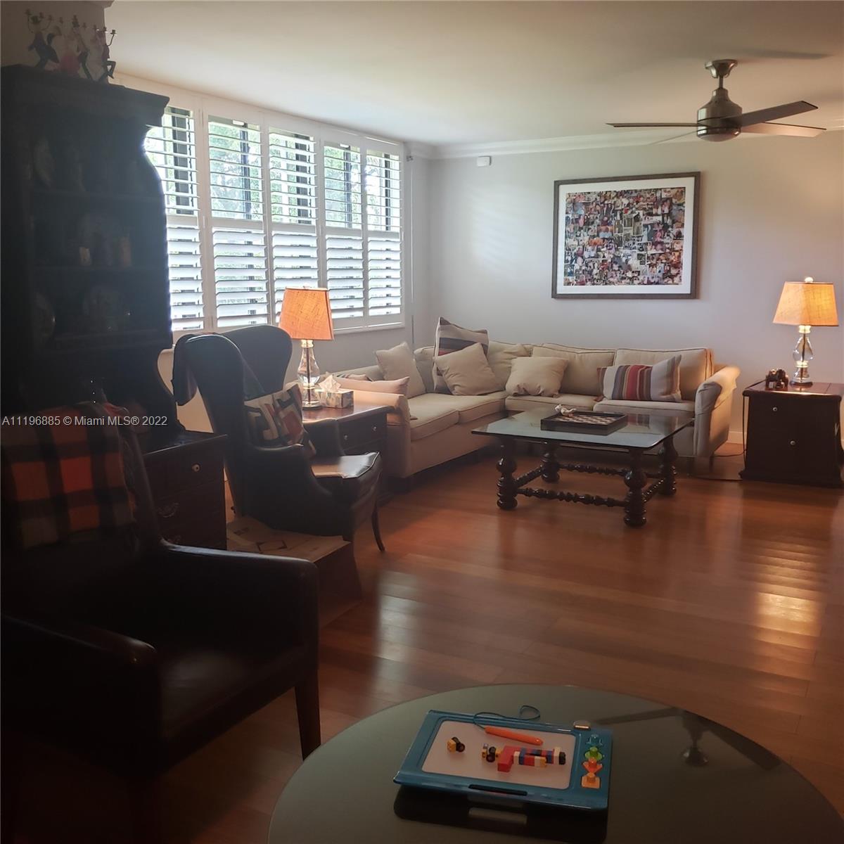 SHERIDAN BY THE BEACH CON - Residential