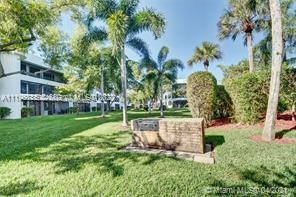 SHERIDAN BY THE BEACH CON - Residential