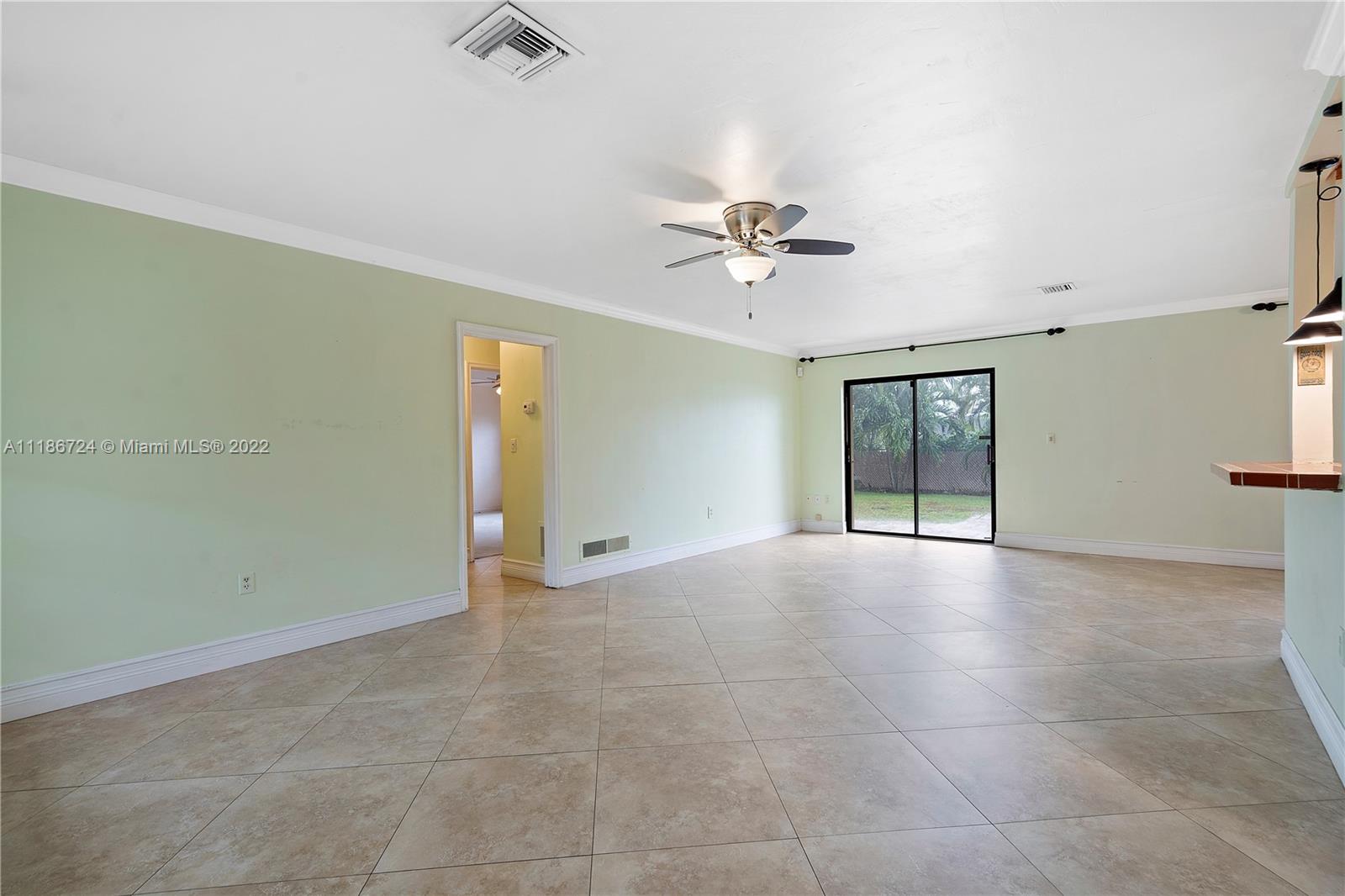 RIVER RIDGE - Residential