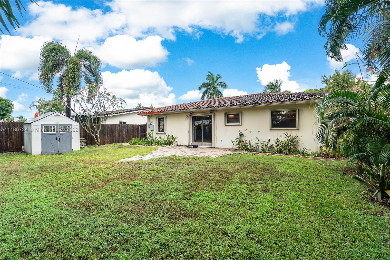 RIVER RIDGE - Residential