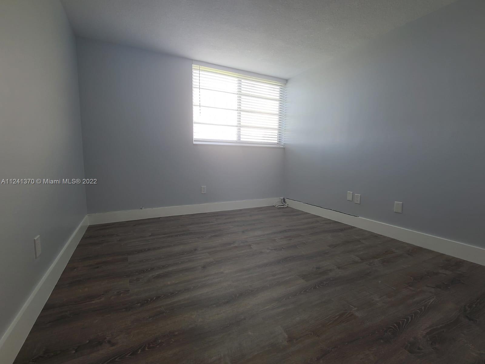 PINESIDE CONDO NO 1 - Residential Lease