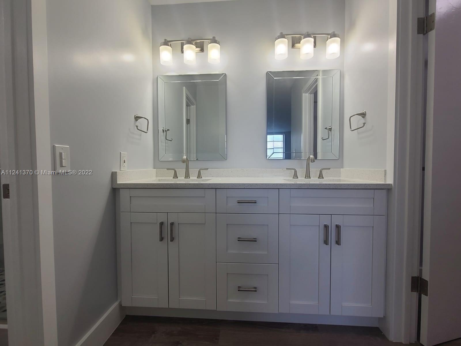 PINESIDE CONDO NO 1 - Residential Lease