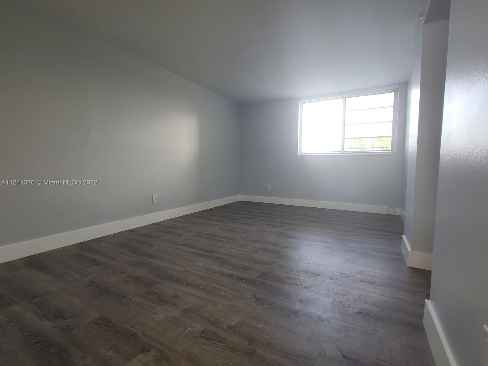 PINESIDE CONDO NO 1 - Residential Lease