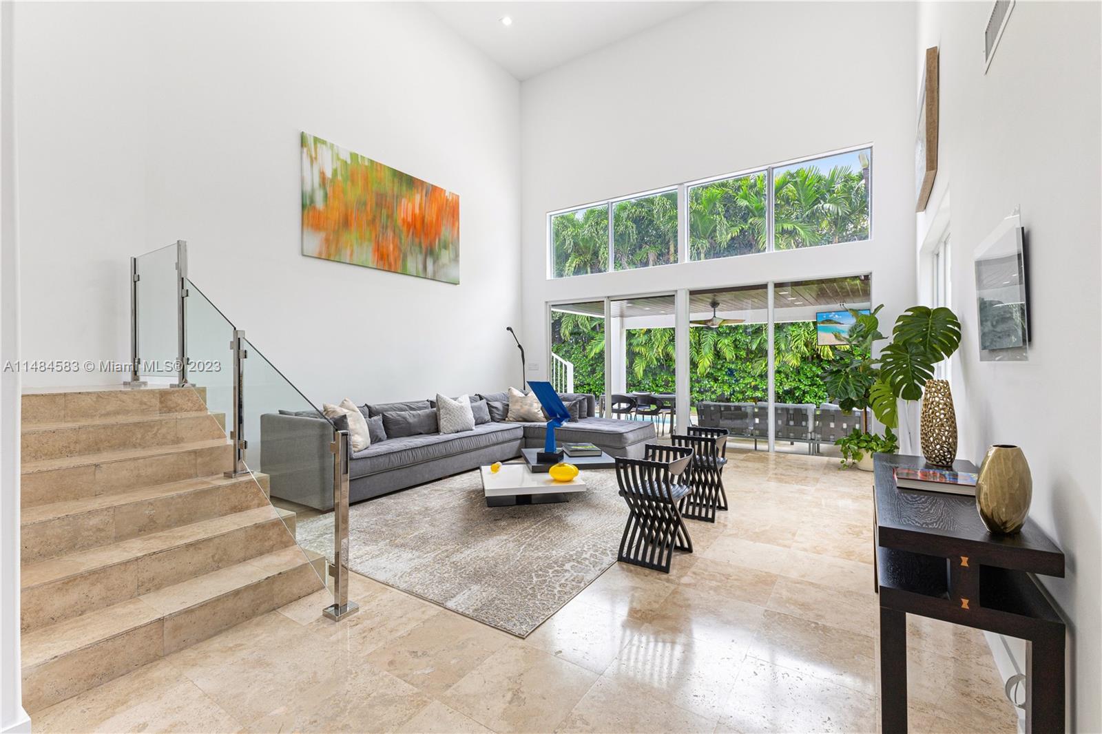 TROPICAL ISLE HOMES SUB 3 - Residential