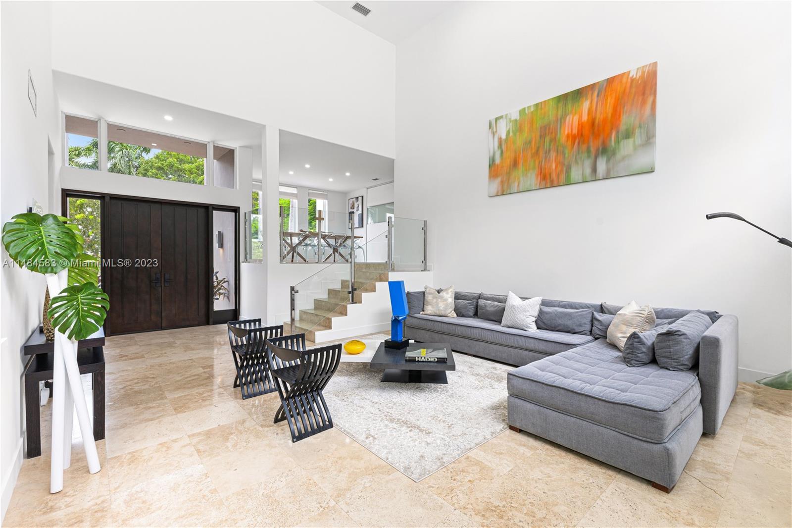 TROPICAL ISLE HOMES SUB 3 - Residential