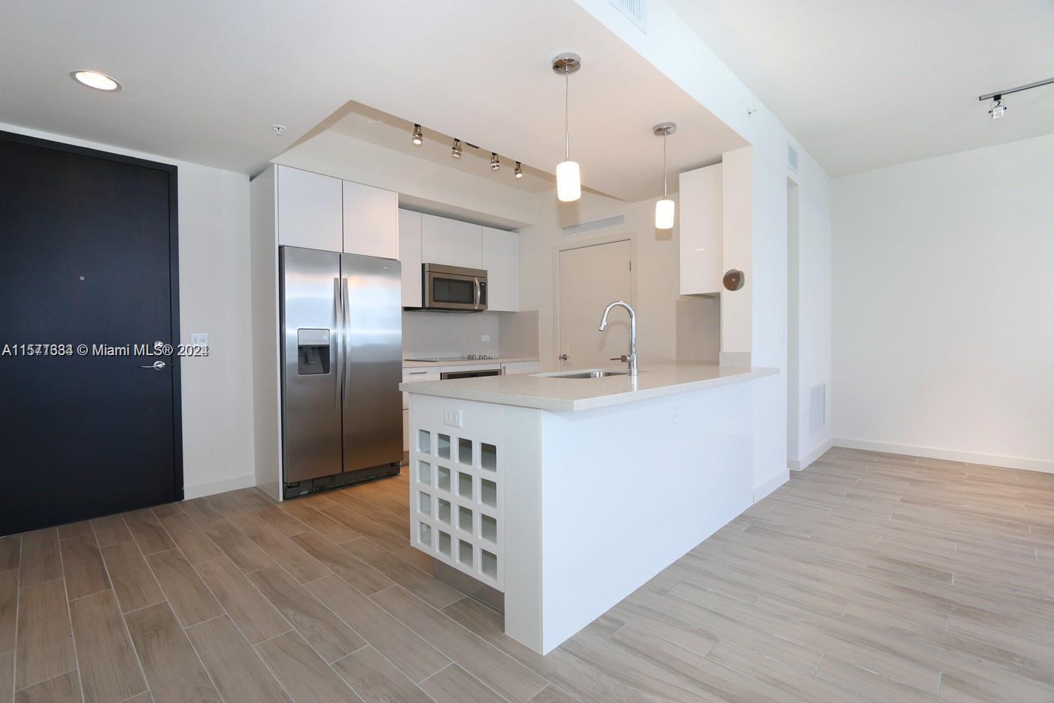 NINE AT MARY BRICKELL VIL - Residential