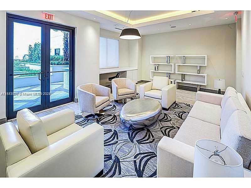 NINE AT MARY BRICKELL VIL - Residential