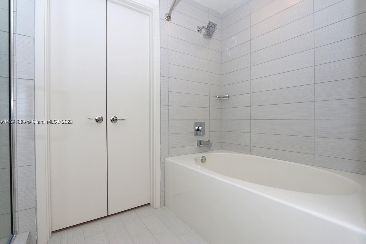 NINE AT MARY BRICKELL VIL - Residential