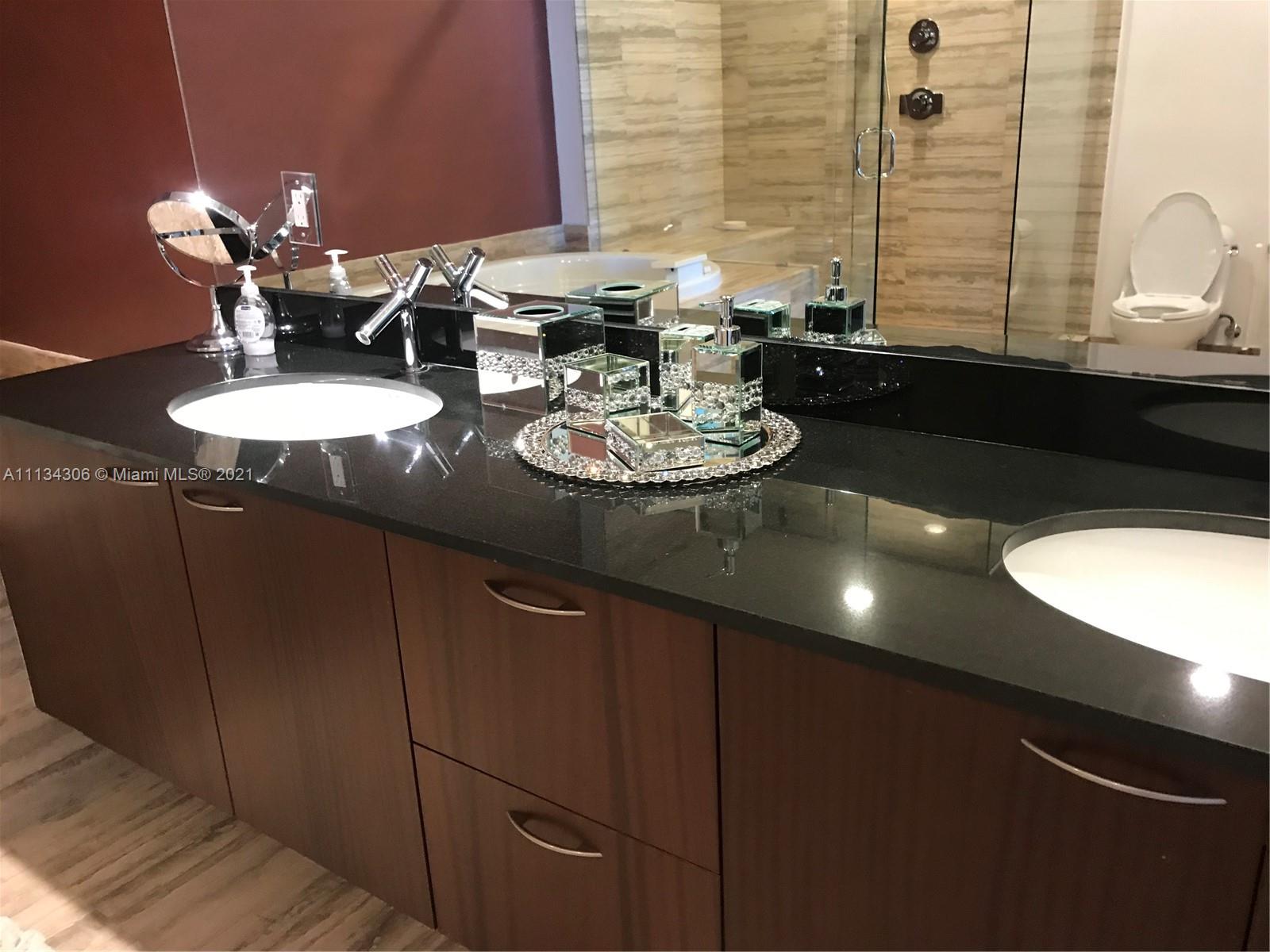 TRUMP TOWERS - Residential Lease