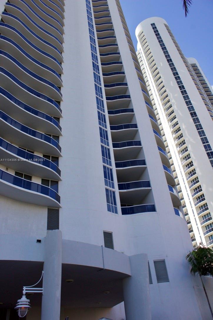 TRUMP TOWERS - Residential Lease