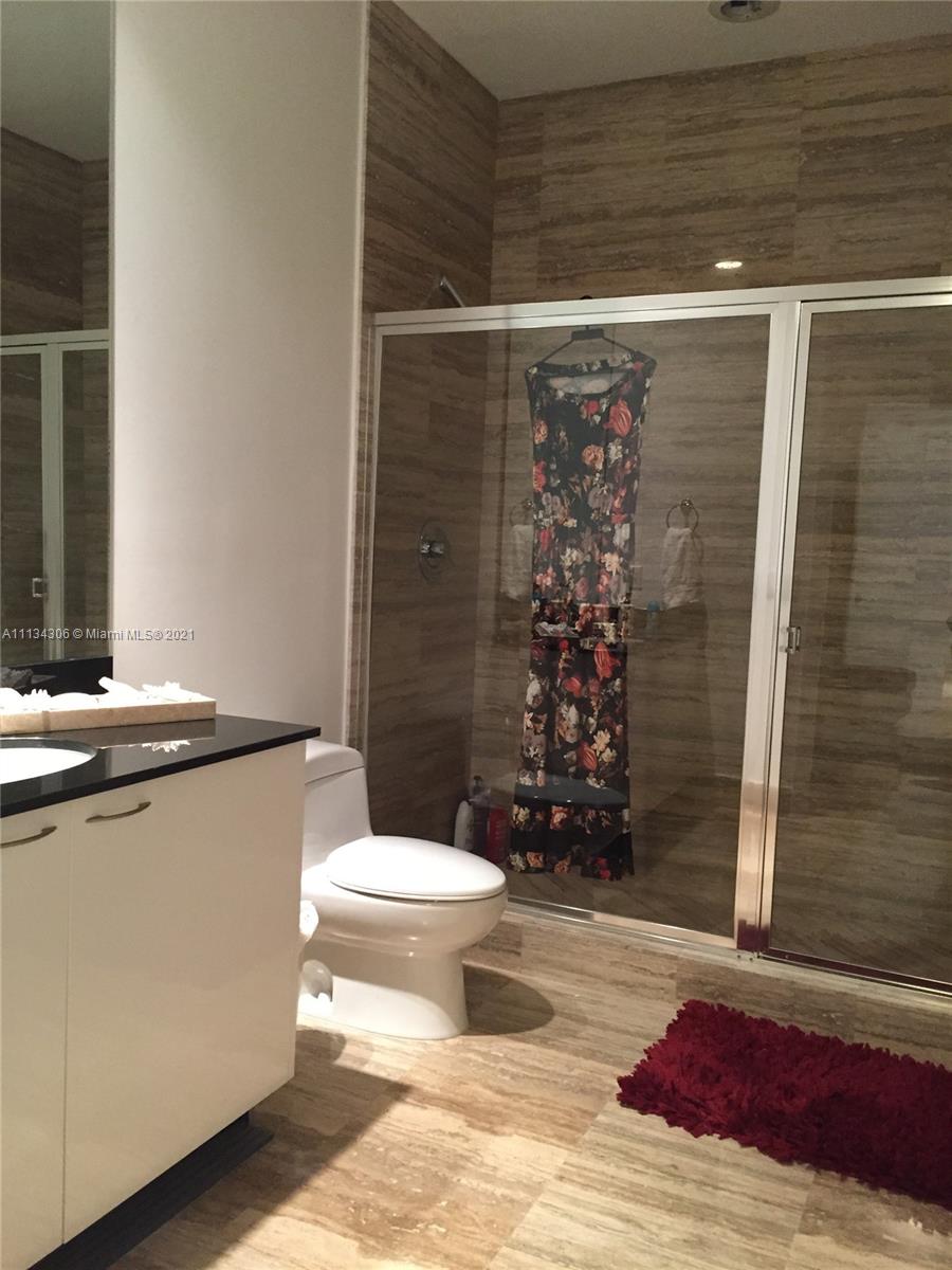 TRUMP TOWERS - Residential Lease