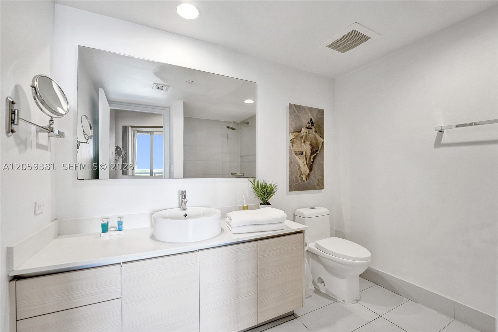 BEACHWALK CONDOMINIUM - Residential