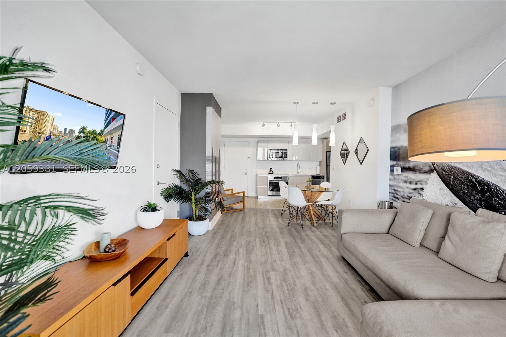 BEACHWALK CONDOMINIUM - Residential