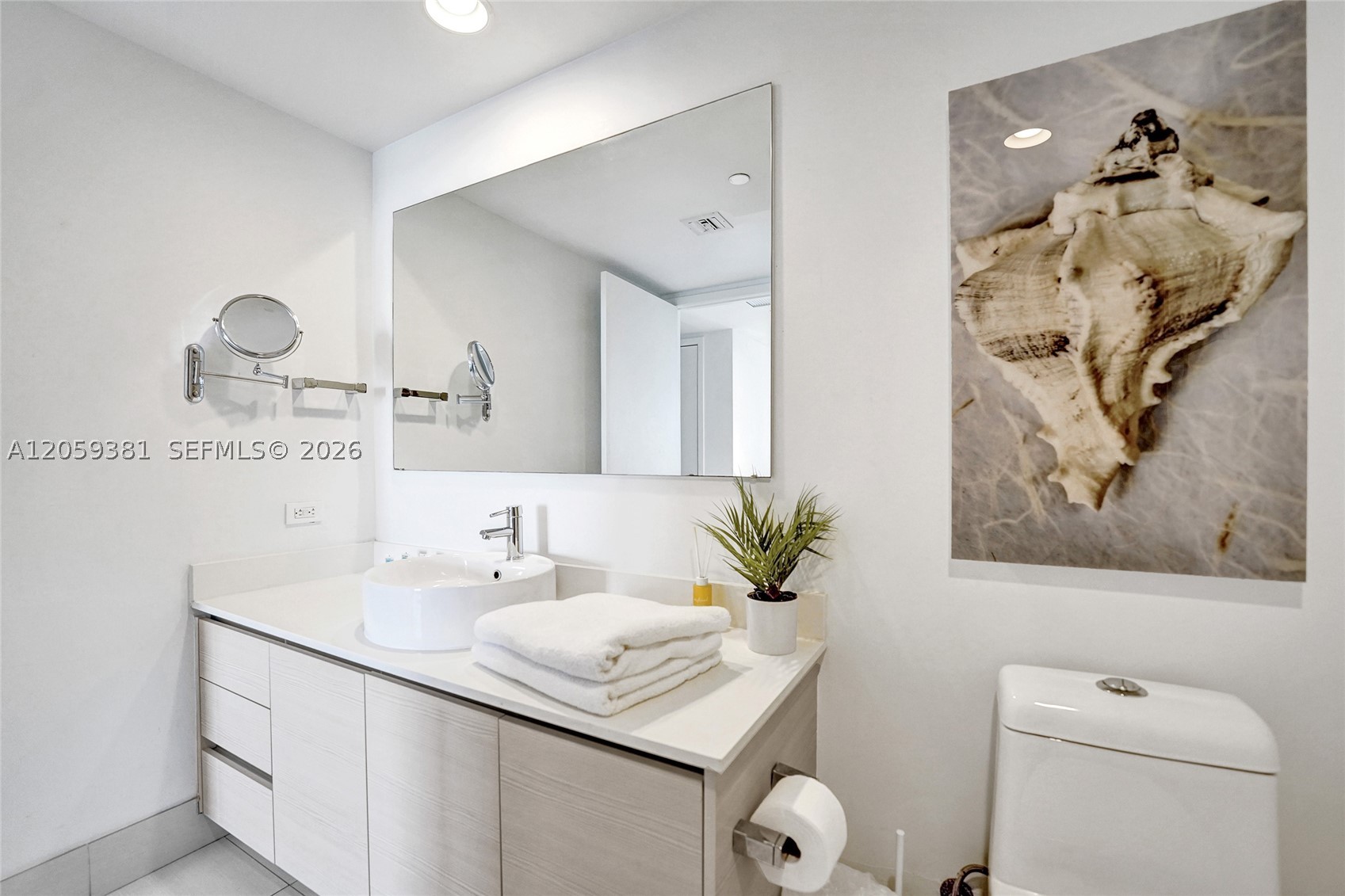 BEACHWALK CONDOMINIUM - Residential
