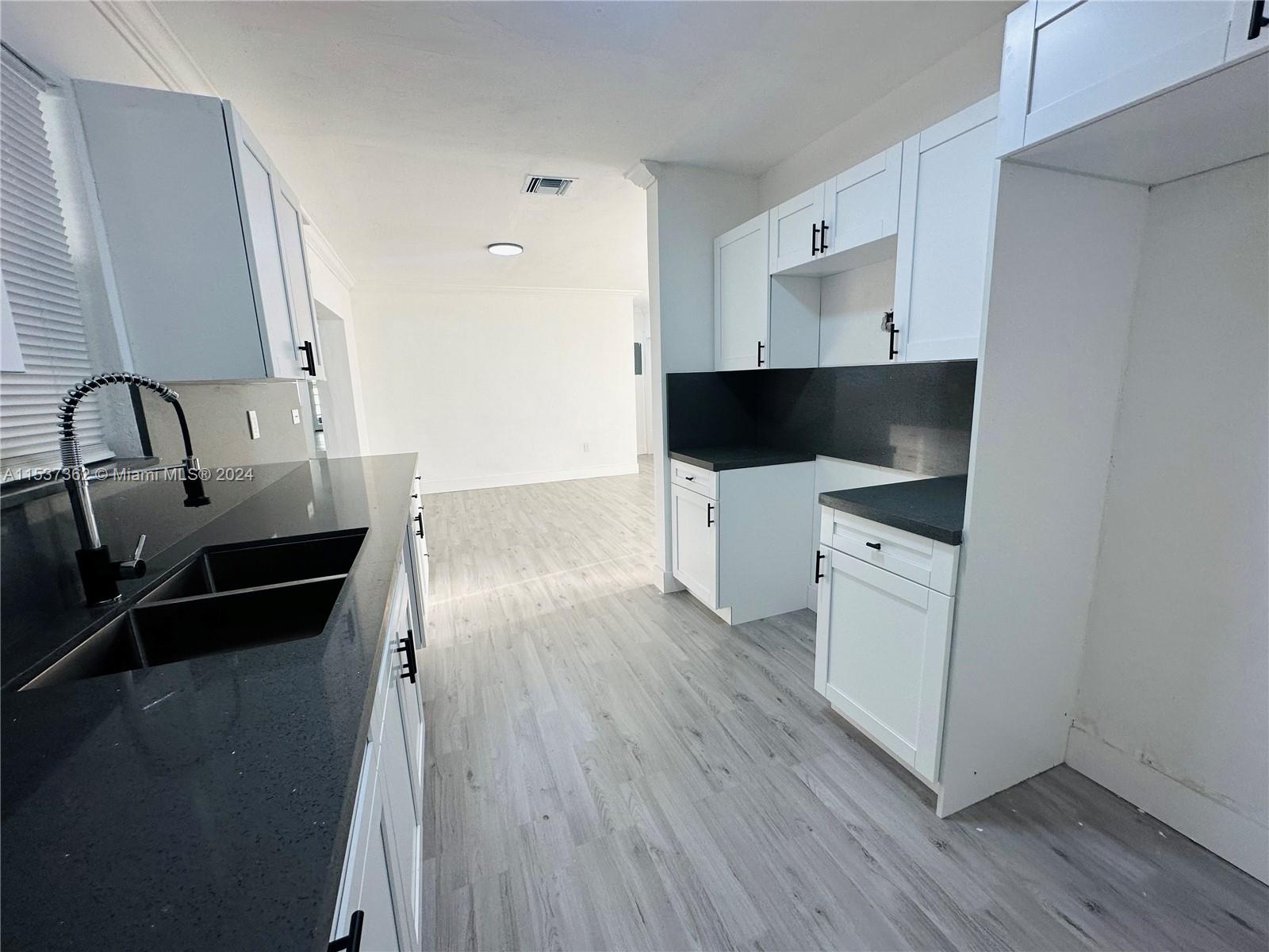 CAROL CITY GDNS 1ST ADDN - Residential