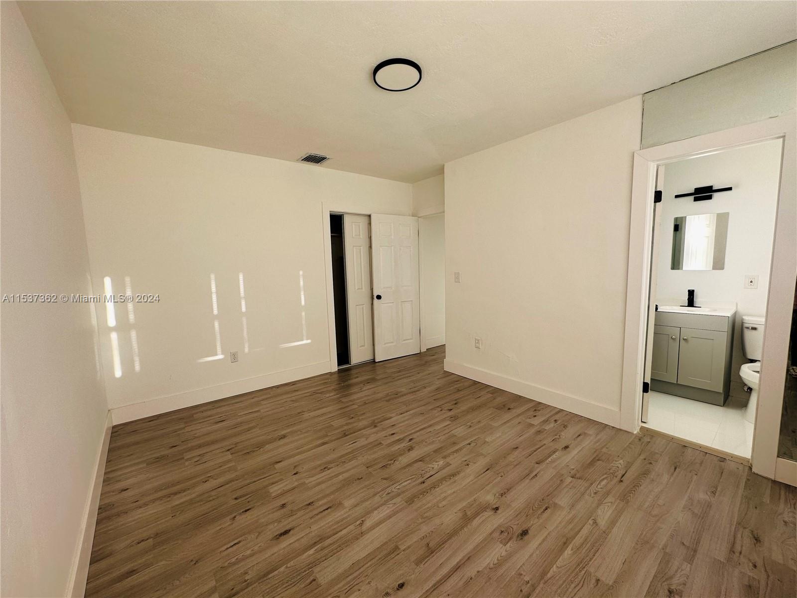 CAROL CITY GDNS 1ST ADDN - Residential