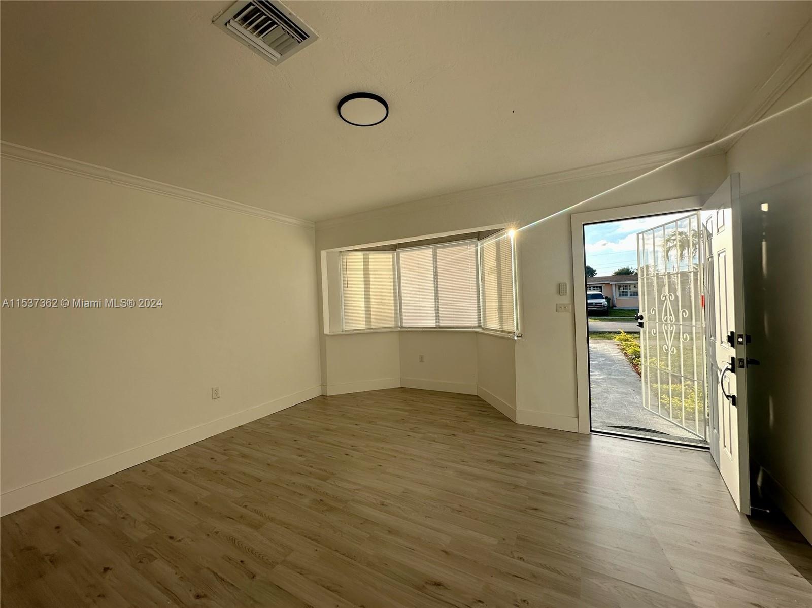 CAROL CITY GDNS 1ST ADDN - Residential