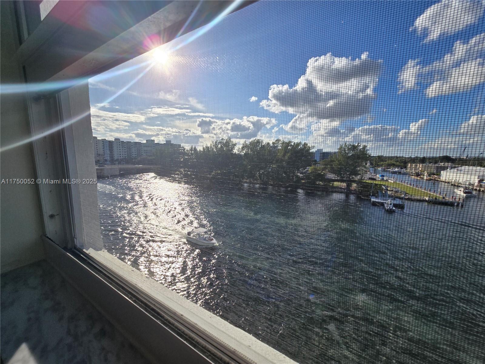 INTRACOASTAL TOWER - Residential