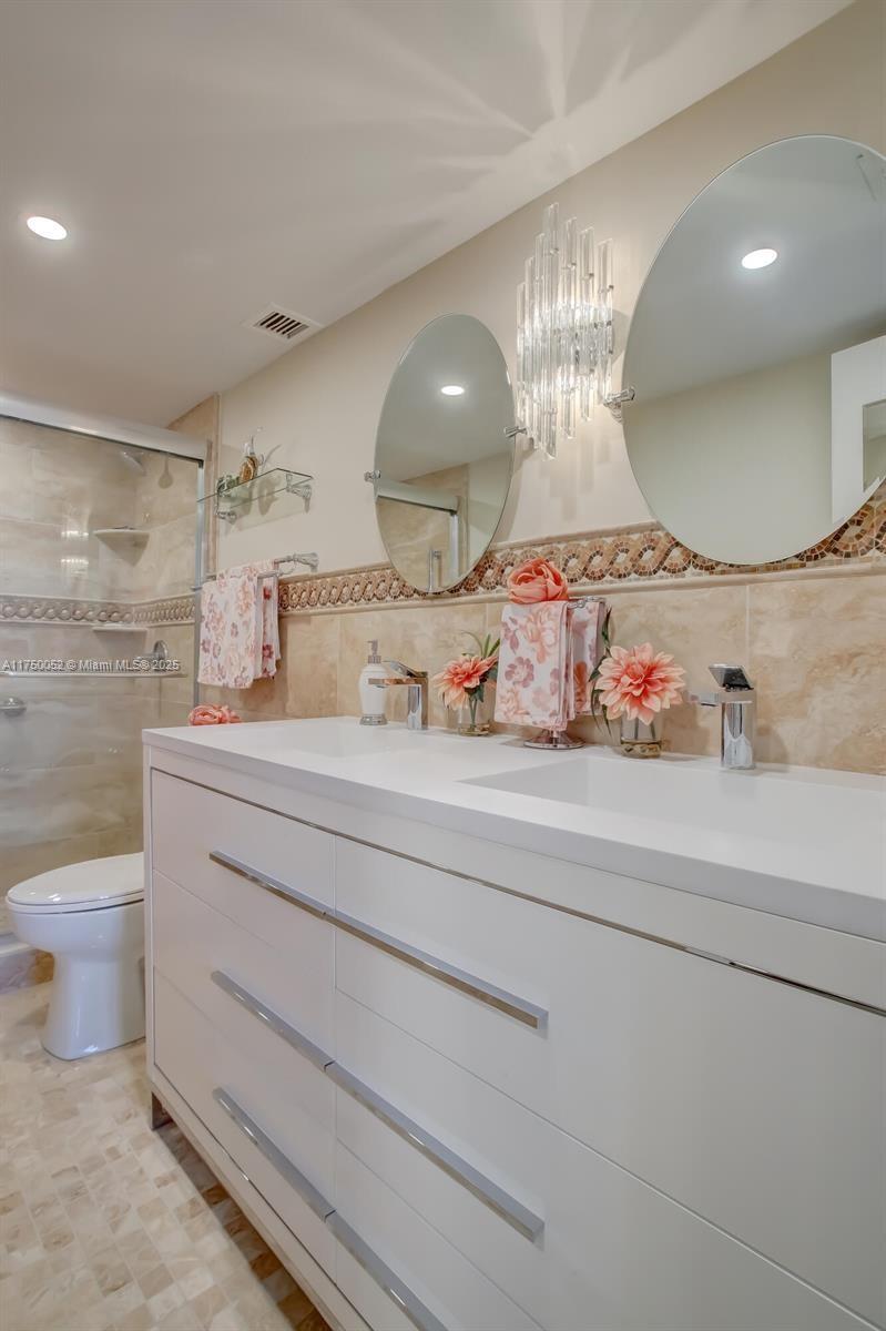 INTRACOASTAL TOWER - Residential