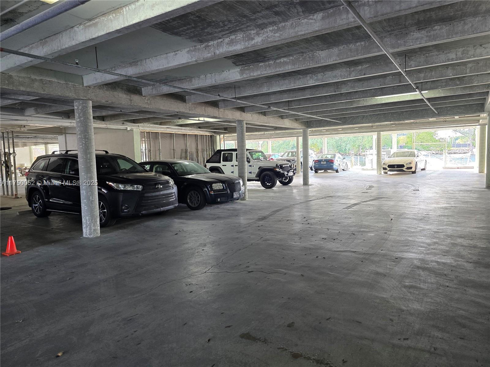 INTRACOASTAL TOWER - Residential