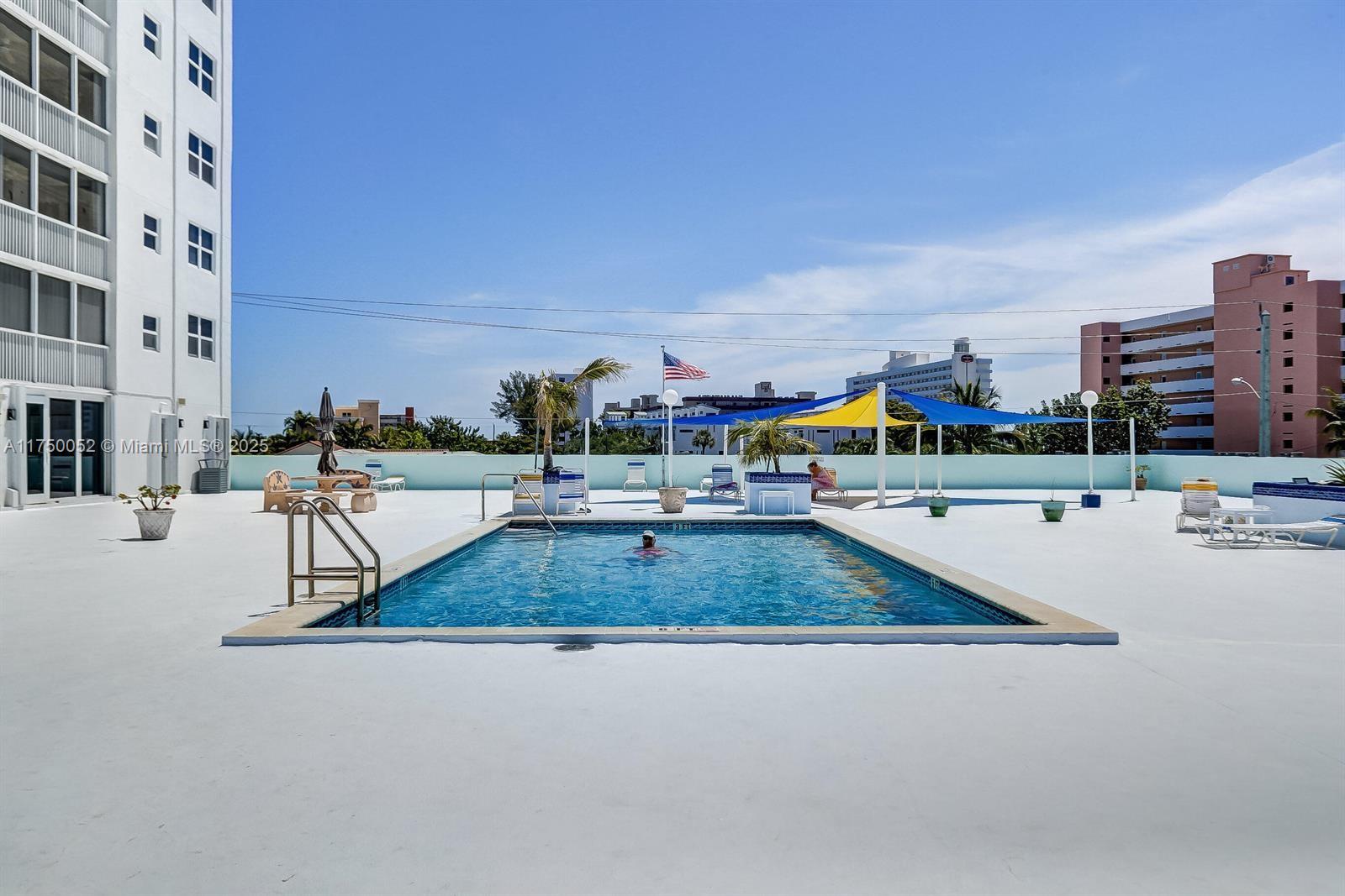 INTRACOASTAL TOWER - Residential