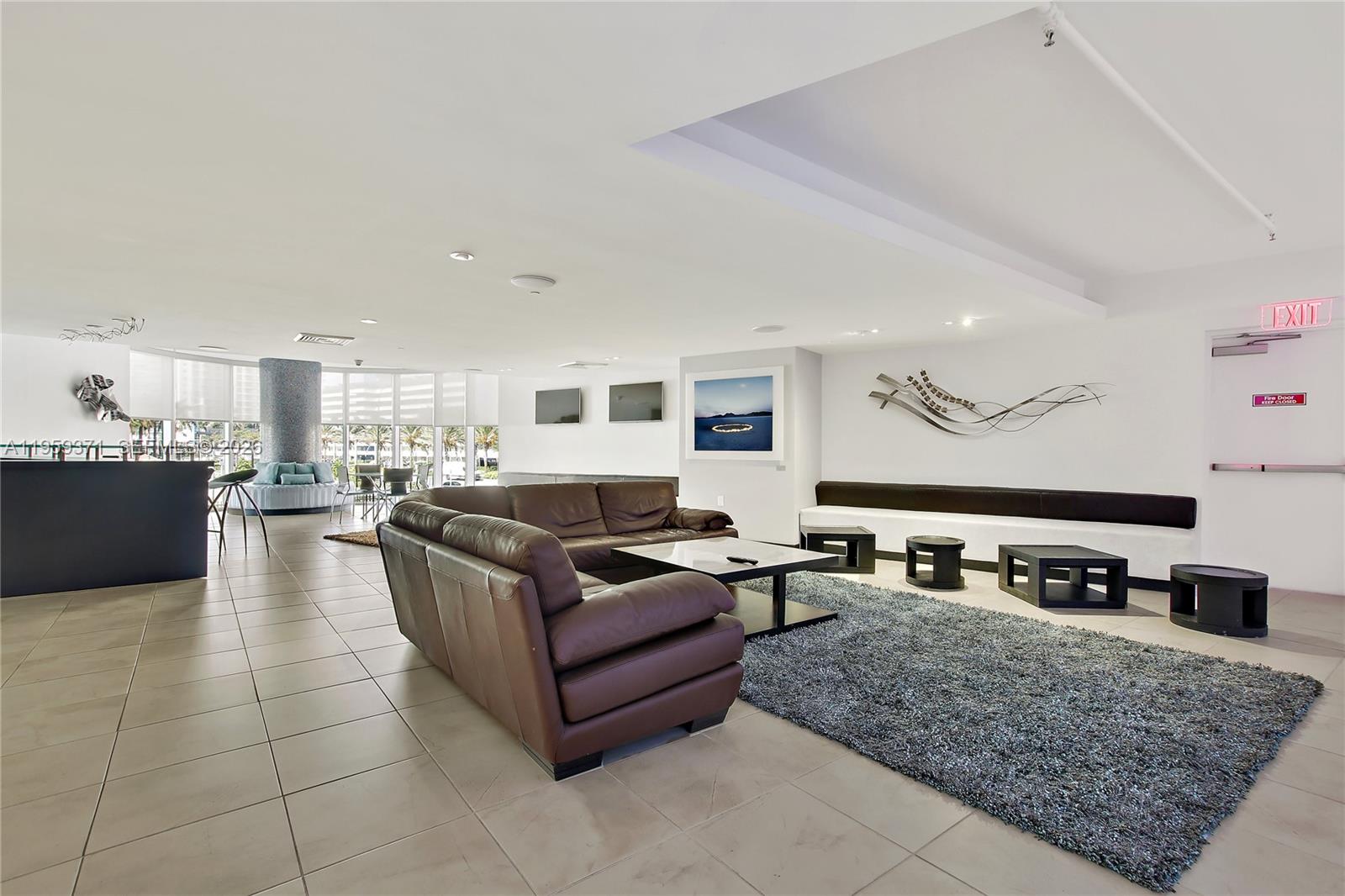 BEACH CLUB CONDO - Residential
