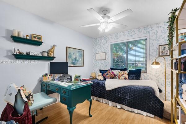 KENDALE LAKES SEC EIGHT - Residential