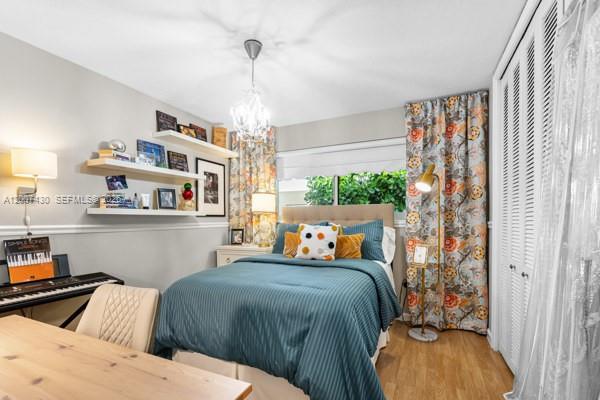 KENDALE LAKES SEC EIGHT - Residential