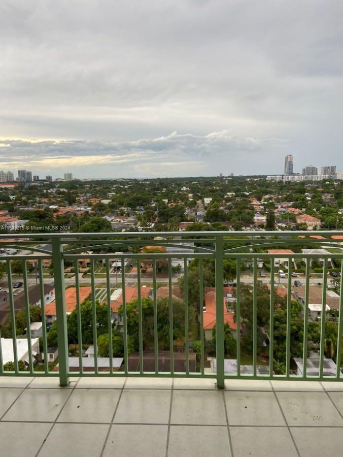 CORAL PLAZA OF MIAMI COND - Residential Lease