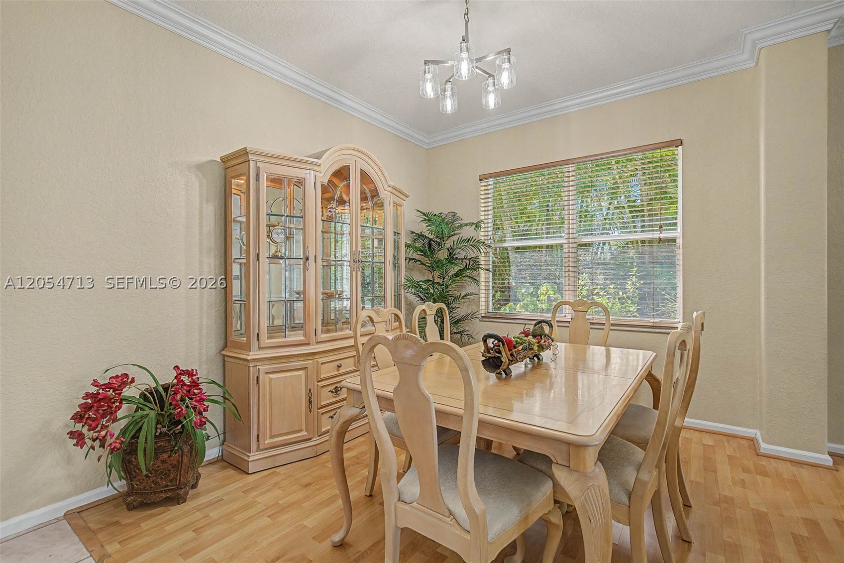 PEMBROKE SHORES - Residential