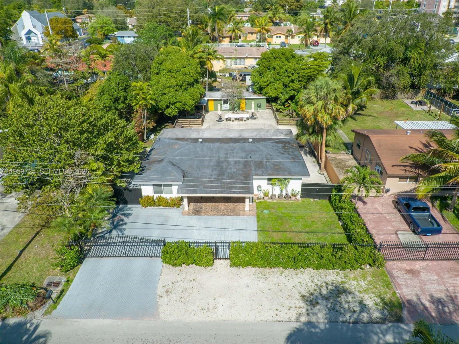 ARCH CREEK ESTATES - Residential