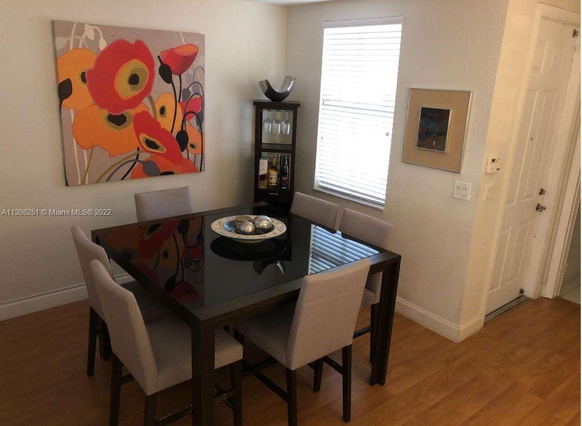 HAWKSNEST 1ST ADDN - Residential Lease