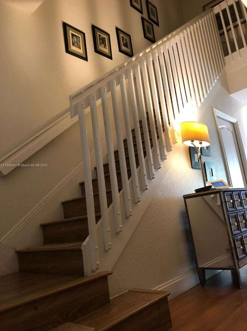 HAWKSNEST 1ST ADDN - Residential Lease