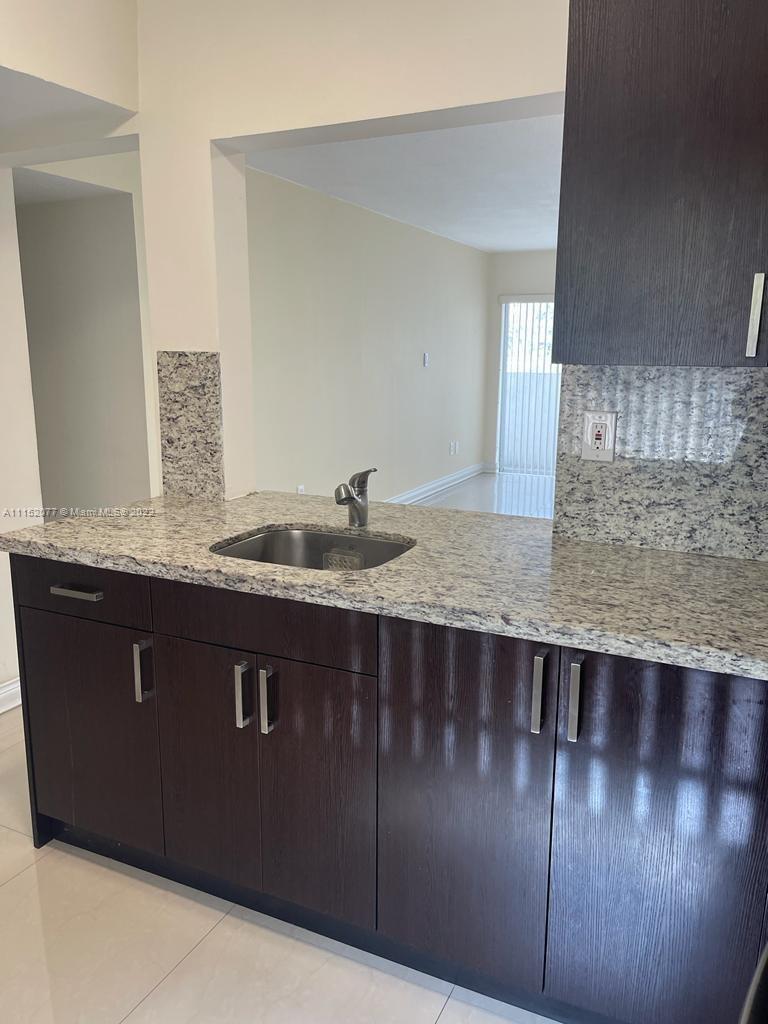 KINGS CREEK SO CONDO - Residential Lease