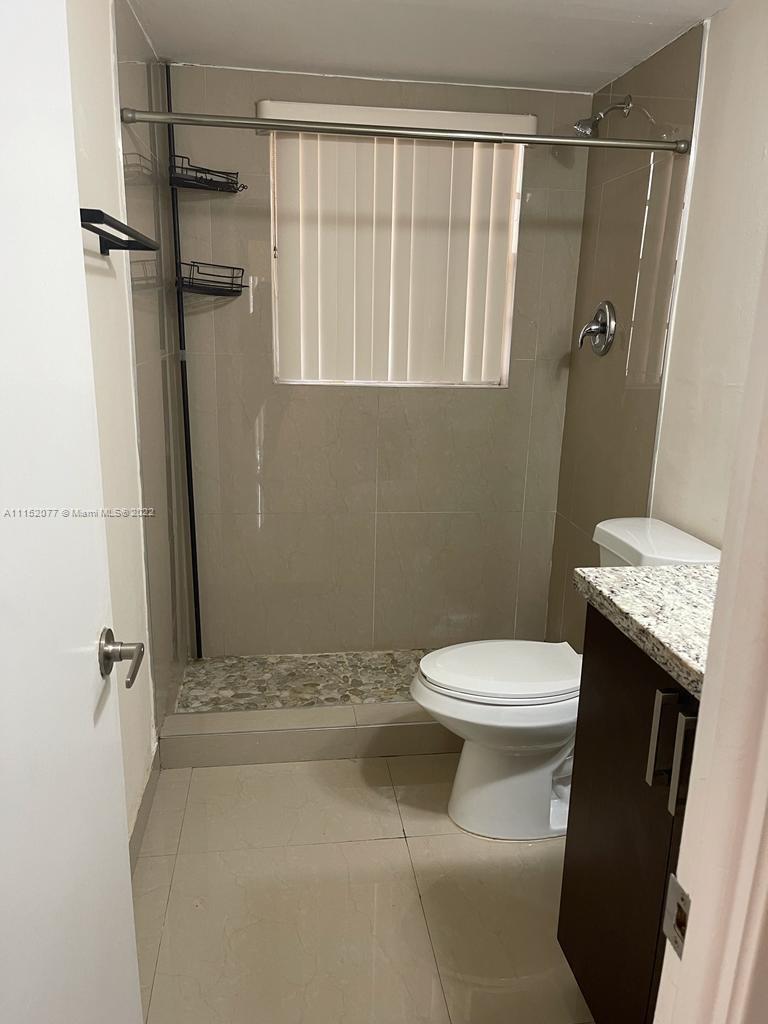 KINGS CREEK SO CONDO - Residential Lease